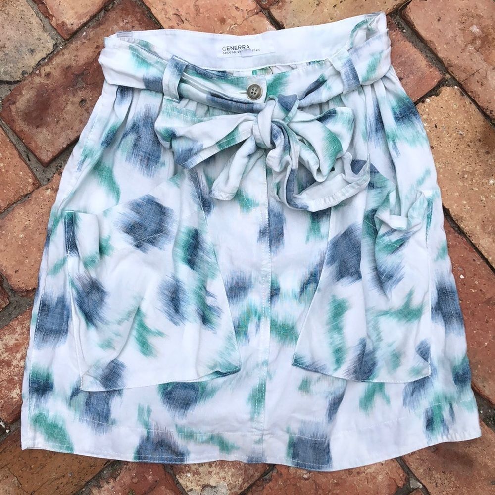 GENERRA second skin white mini skirt blue green